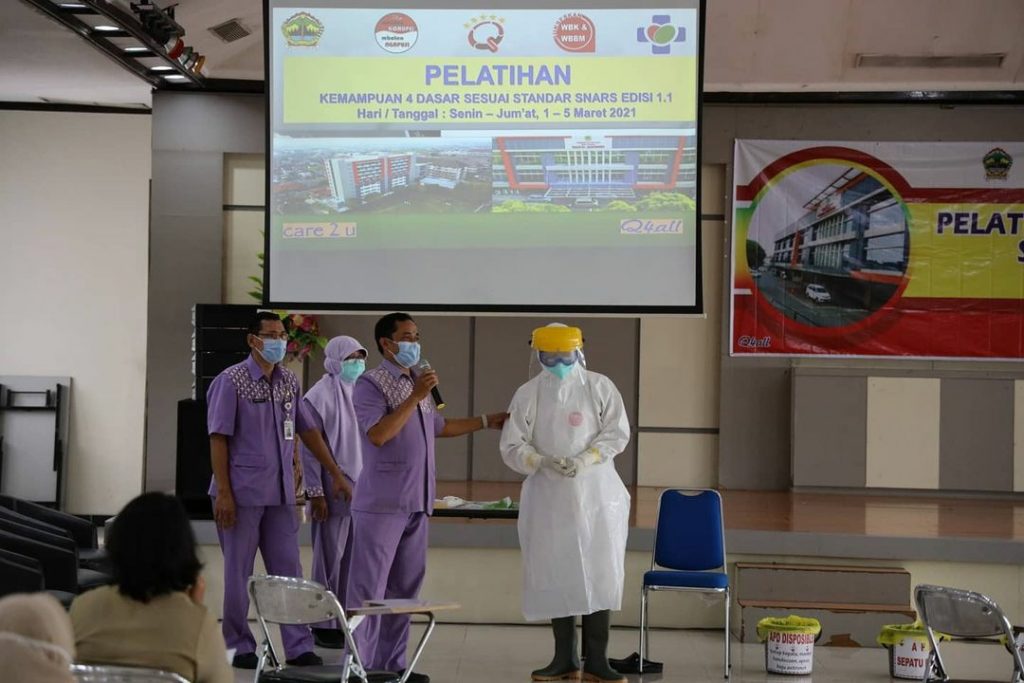 Pelatihan 4 Kemampuan Dasar Bagi Petugas di Instalasi Gizi RSUD Dr. Moewardi