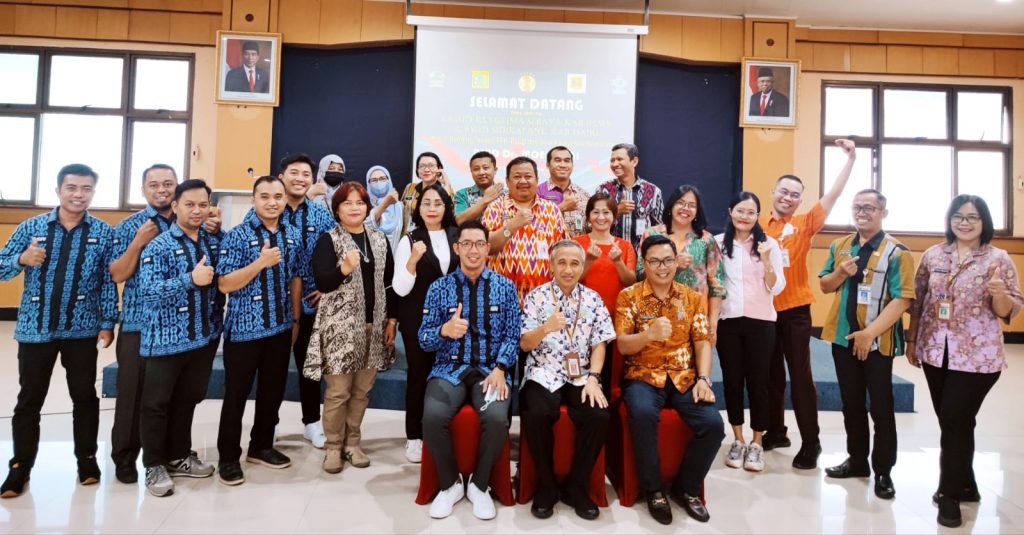 Studi Banding RSUD Sidikalang Sumatera Utara dan RSUD Panglima Sebaya Kalimantan Timur di RSUD Dr. Moewardi