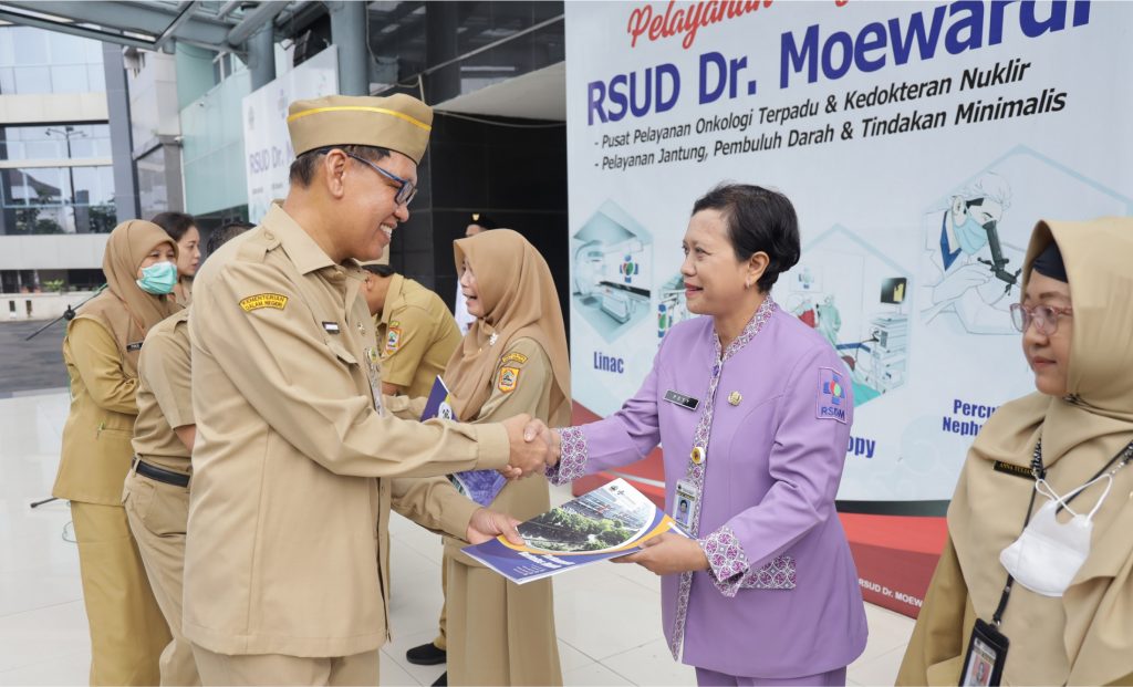 Penyerahan Surat Perintah Pejabat Pelaksana Tugas & Sub Koordinator