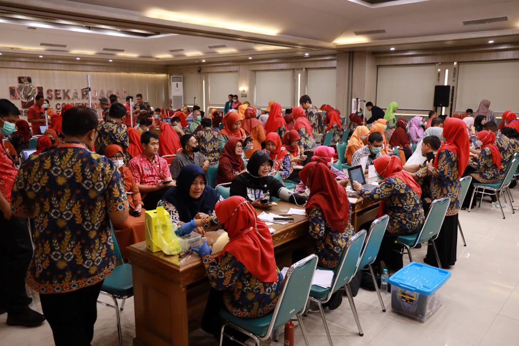 Cek Kesehatan Gratis Civitas Hospitalia RSUD Dr. Moewardi