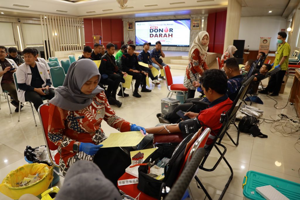 Aksi Sosial Donor Darah, RSUD Dr. Moewardi Undang Berbagai Instansi