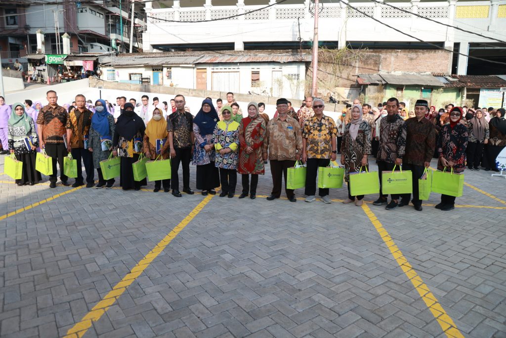 Pelepasan PNS Purna Tugas & Pengenalan Dokter Peserta Fellowship