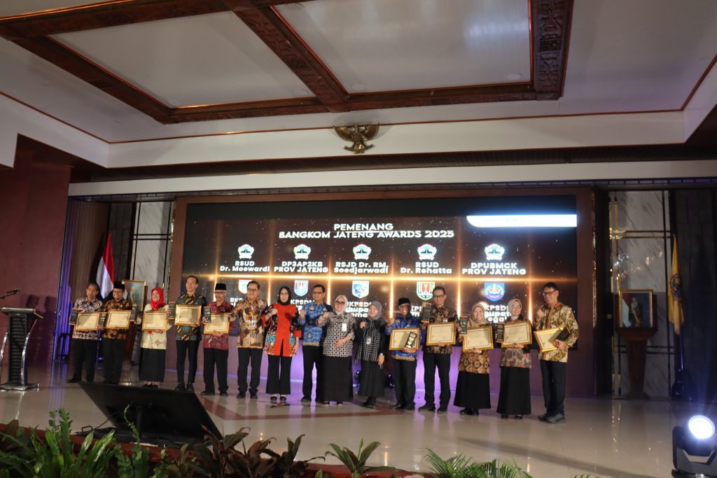 Bangkom Jateng Awards 2025 RSUD Dr. Moewardi Raih Peringkat 1 Kategori OPD Provinsi