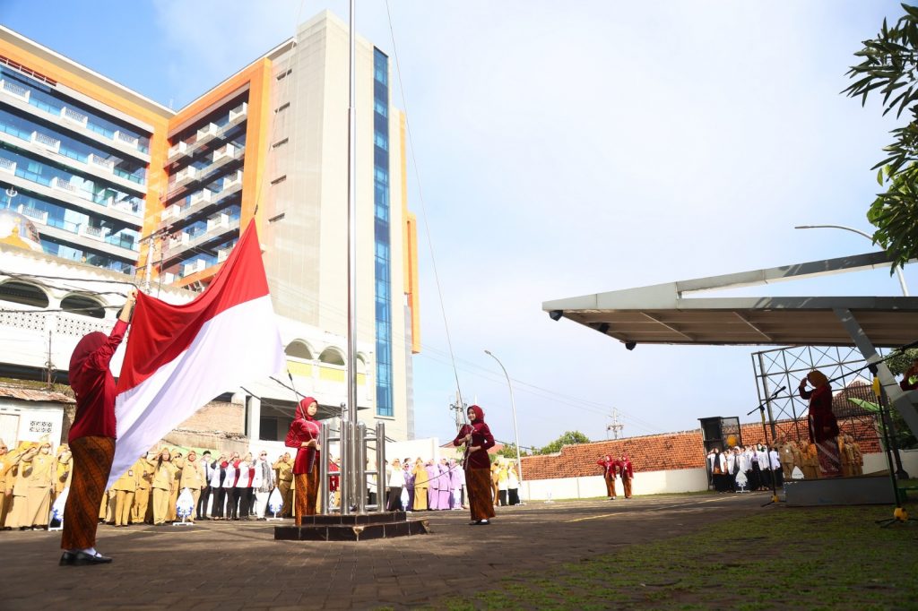Upacara Peringatan Hari Ibu