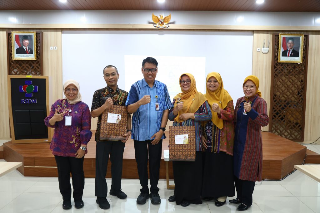 Pelepasan dan Sertijab Pejabat Struktural RSUD Dr. Moewardi