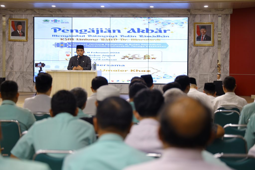 Pengajian Akbar Bersama Ustadz Umaier Khaz