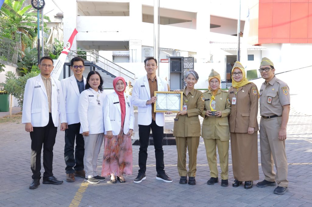 INOVASI AMIRA Raih Juara 2 PERSI JATENG AWARD 2026